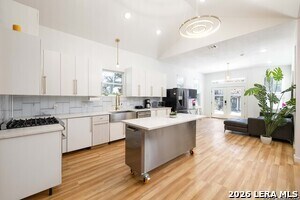 Foto del edificio - 9263 Cinchona Trail