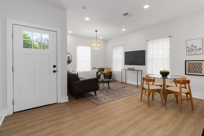 Building Photo - 237 Carle Ave