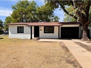 Building Photo - 1414 Lackland St