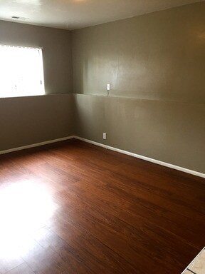 Building Photo - 4084 S 300 E
