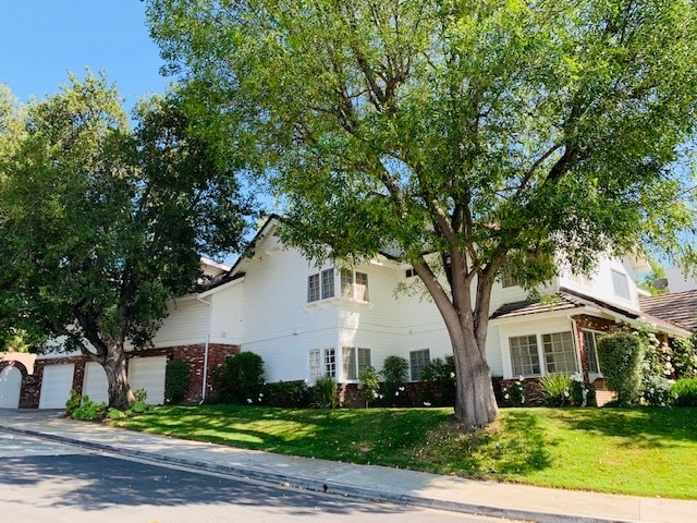 Front Yard Corner View - 4542 Westchester Dr