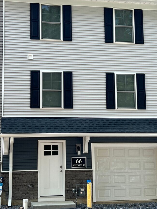 Laurel Hills Townhomes 60 Jefferson St Easton, PA Apartments for