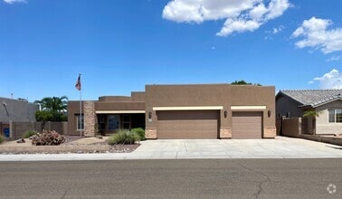 Building Photo - 10151 S Universe Ave