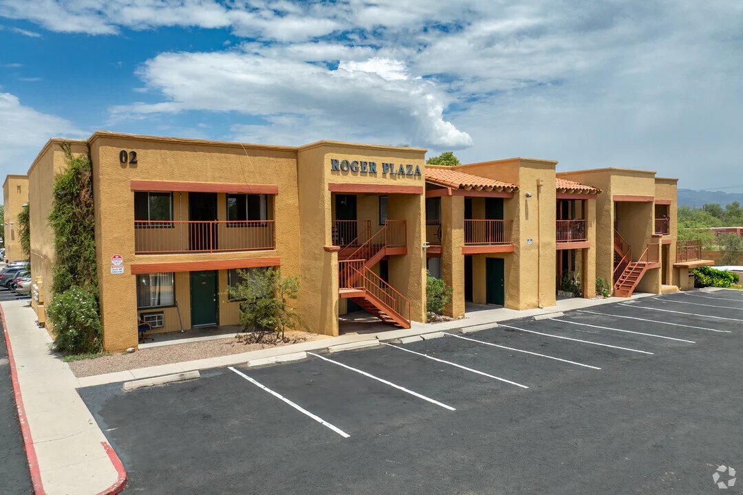 Photo - 102 W Roger Rd (Tucson, AZ)