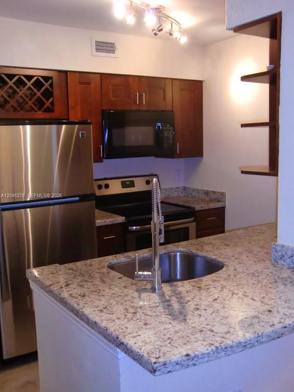 Foto del edificio - 2811 N Oakland Forest Dr