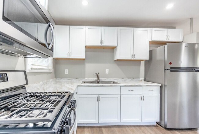Foto del edificio - 4421 W 20th Ave