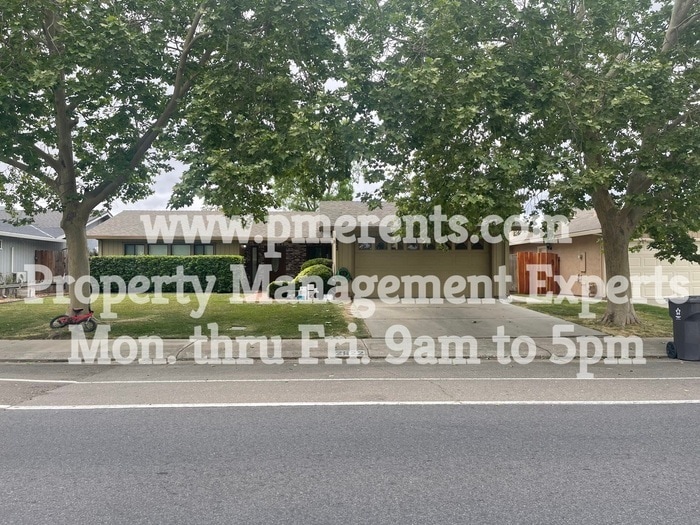 Primary Photo - 2622 Estate Dr