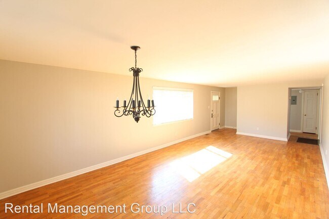 Foto del edificio - 3 br, 1.5 bath House - 448 20th Avenue South