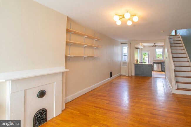 Foto del edificio - 1622 S Bancroft St