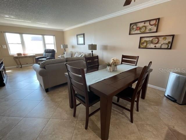 Building Photo - 4550 Cove Cir