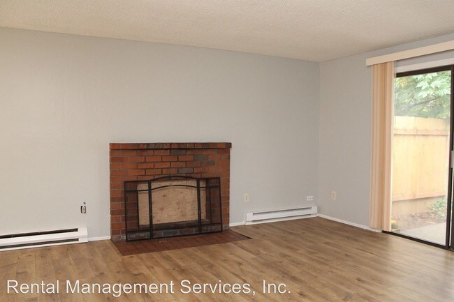 Building Photo - 18324 NE Wasco St