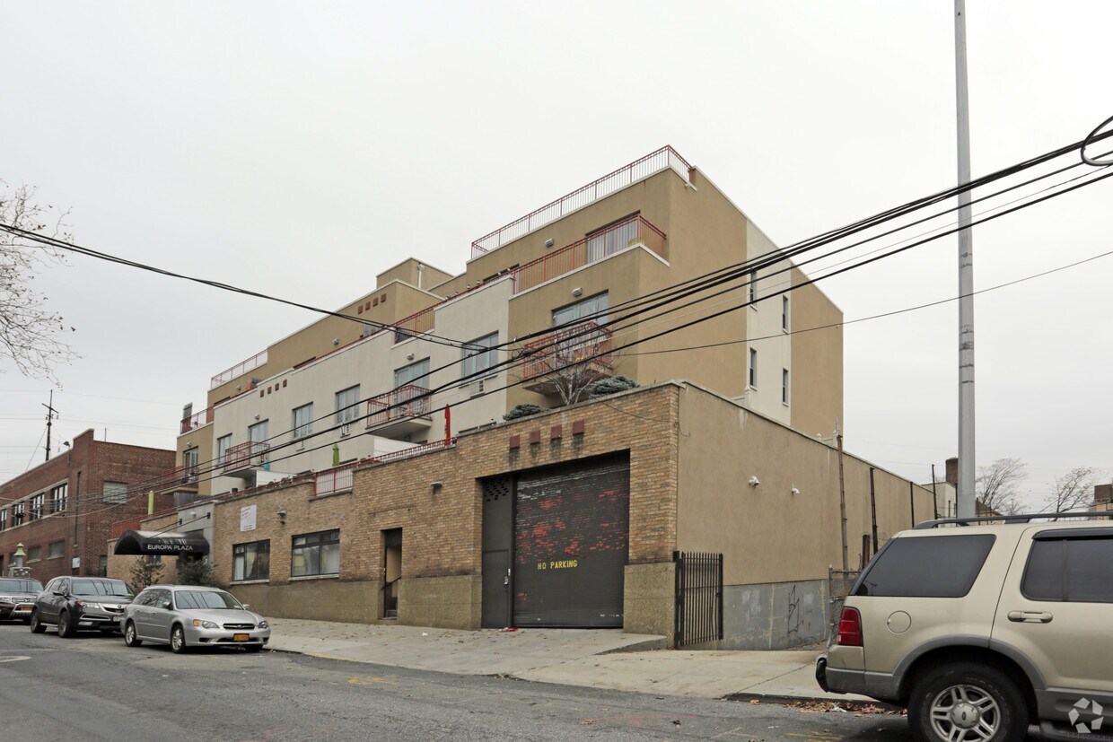 Primary Photo - 24-47 44th St