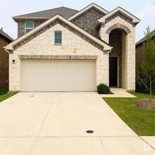 Building Photo - 2128 Elena Dr