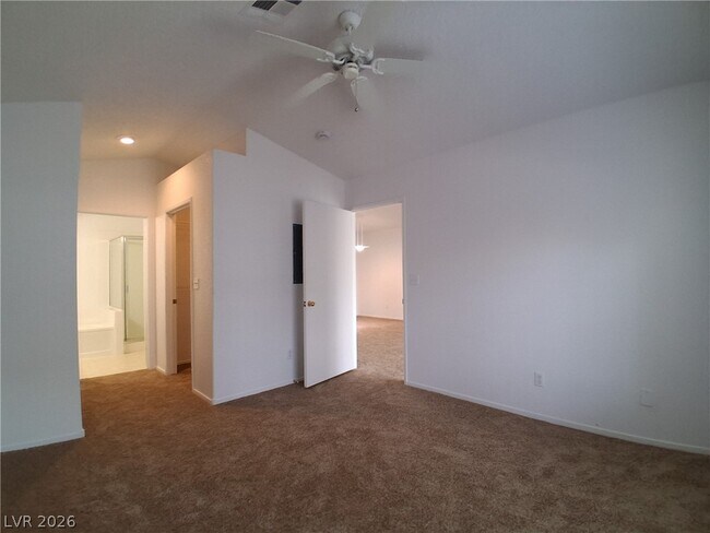 Foto del edificio - 7802 Kings Cove Ct