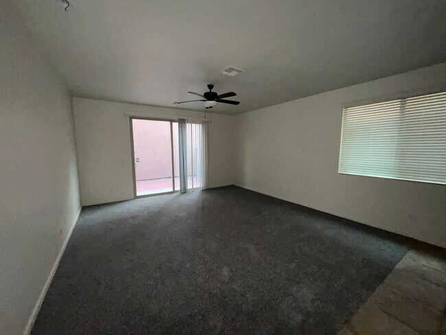 Building Photo - Beautiful 3 bedroom home in Gilbert! NEW CARPET NEW PAINT
