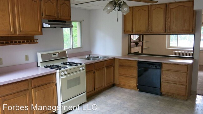 Building Photo - 4 br, 3 bath House - 5213 Friendship Avenue