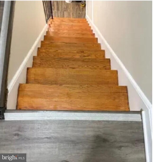 Building Photo - 1105 Franklin St