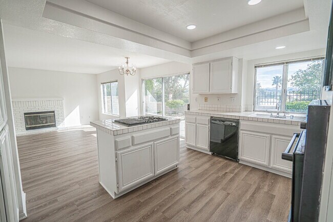 Foto del edificio - Charming Castaic Home