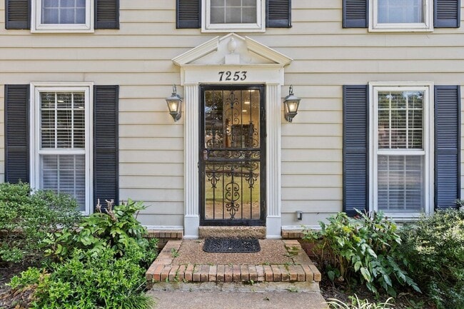 Building Photo - 7253 Stamford Dr