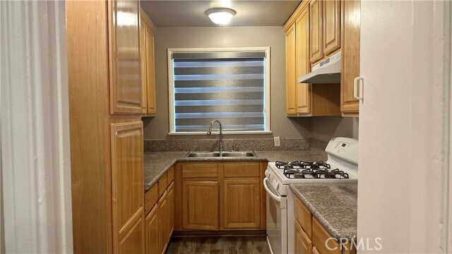 Foto del edificio - 4304 5th St