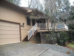 Building Photo - 11521 Ragan Way