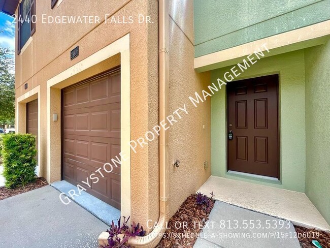 Foto del edificio - Unlock Your Dream Space : Rent this 3bed/2...