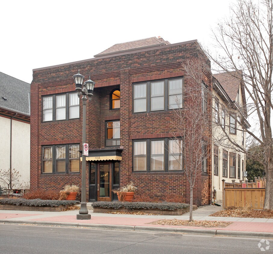 Building Photo - 535 Selby Ave