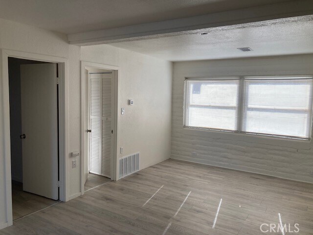 Foto del edificio - 2783 N F St
