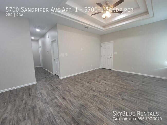 Foto del edificio - 5700 Sandpiper Ave