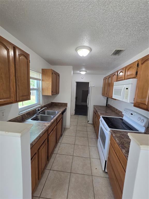 Foto del edificio - 9231 Antrim St