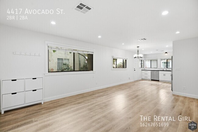 Foto del edificio - 4417 Avocado St