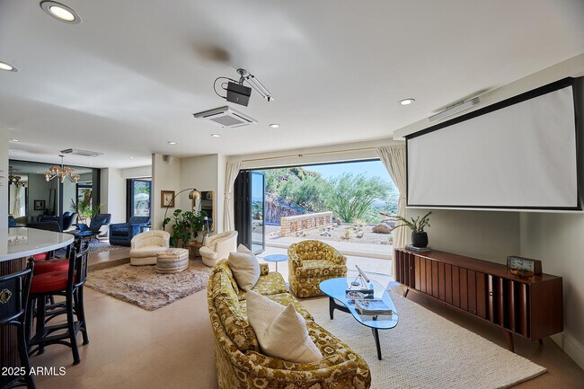 Foto del edificio - 4016 E Flynn Ln