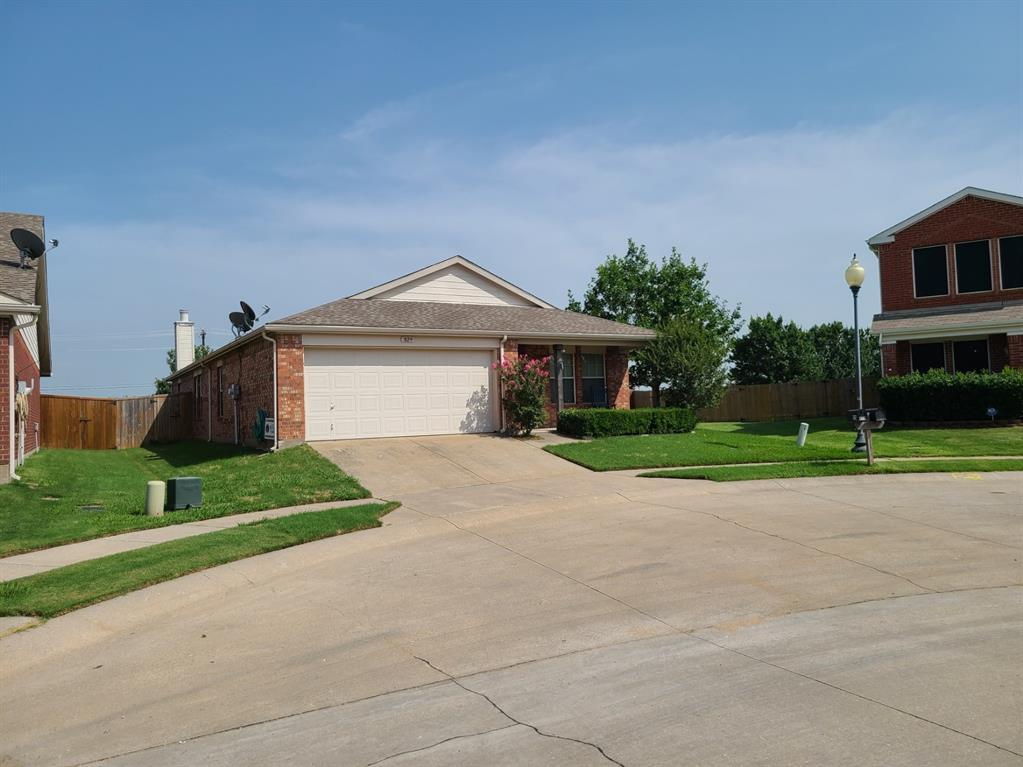 Primary Photo - 829 Prairie Dr