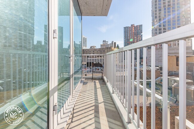 Foto del edificio - 523 Fulton St