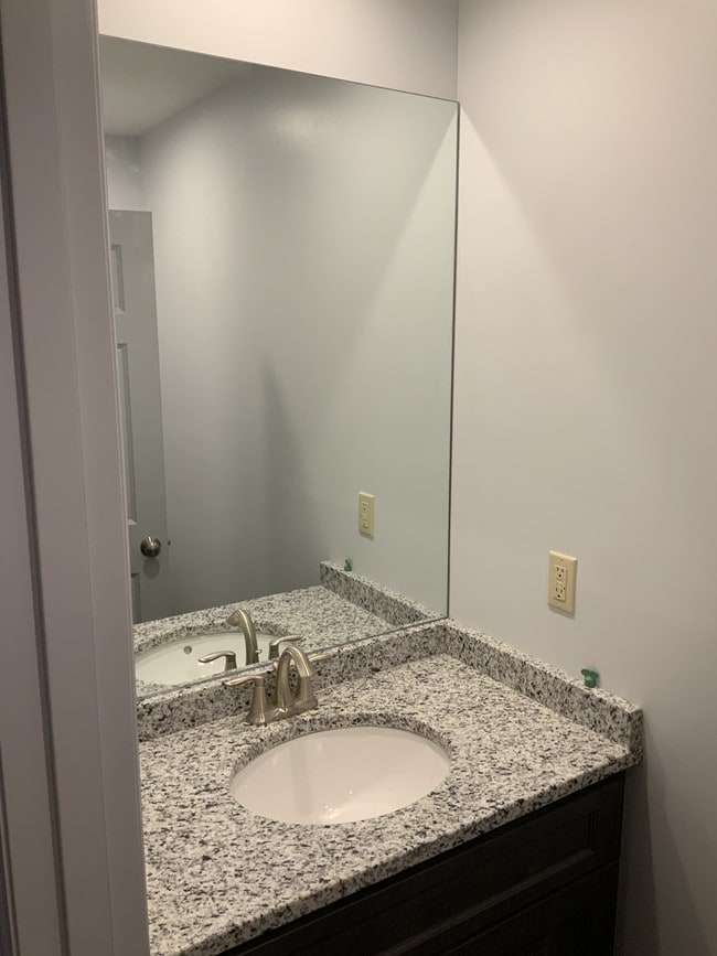 Powder Room - 64 Bridge St