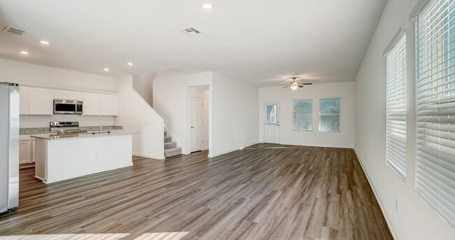 Building Photo - Beacon at Clinton Corners Rental Homes