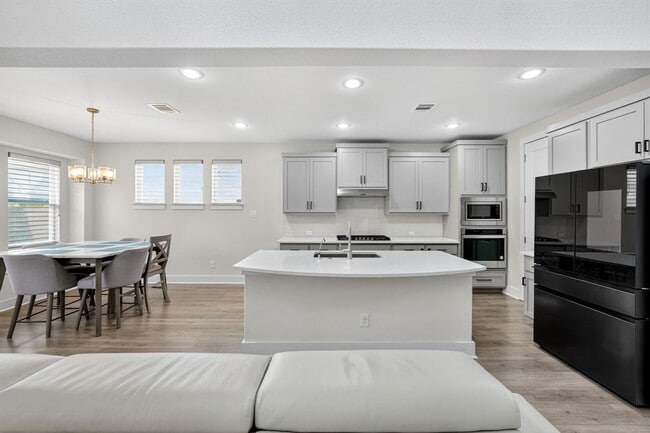 Building Photo - 109 Arcadian Cv