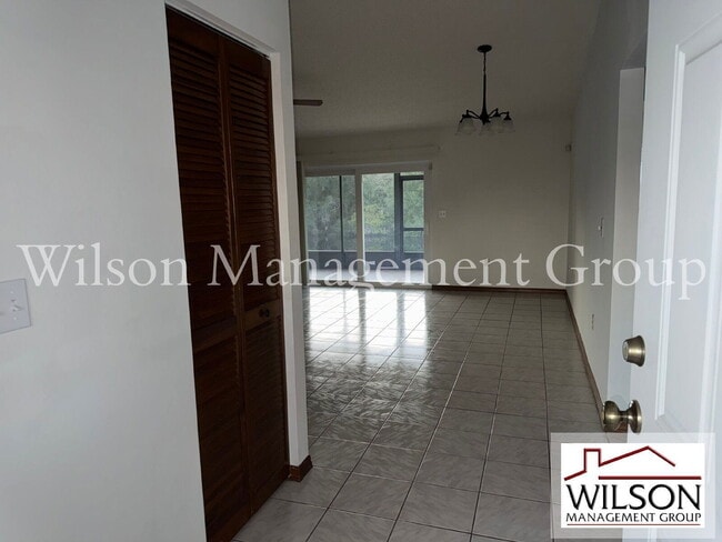 Foto del edificio - 1420 Flamingo Dr