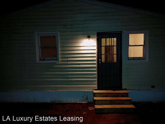 Building Photo - 3 br, 1 bath House - 3804 Pflanz Ave