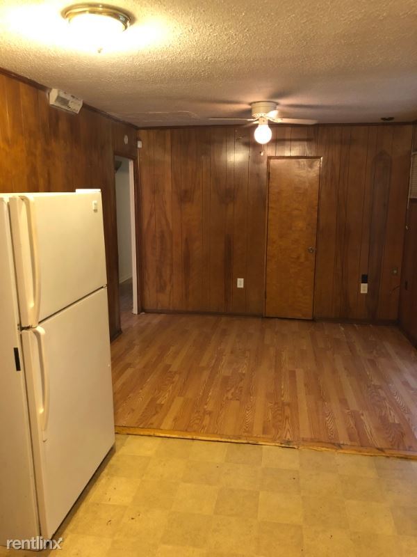 Building Photo - 3 br, 2 bath House - 1705 Woodburn St