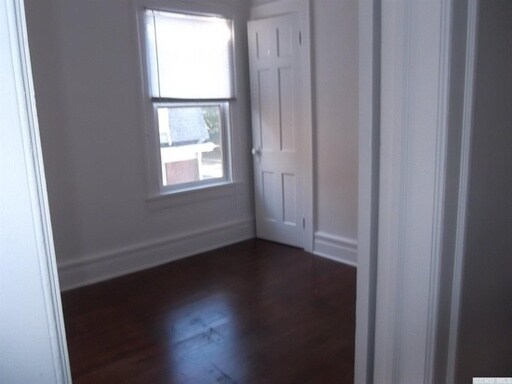Building Photo - 24 Parkwood Blvd