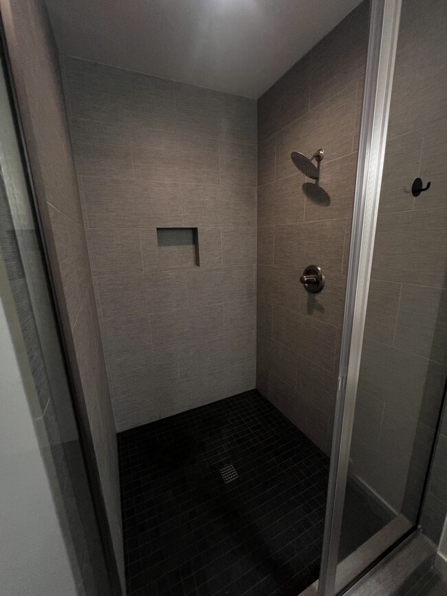 2nd floor walk in master shower - 6175 Blue River Dr SE