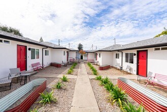 Building Photo - 1831 Garden St