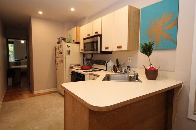 Foto del edificio - 124 Madison St