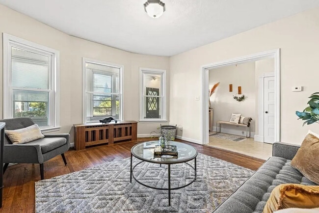 Living room - 57 Spring St