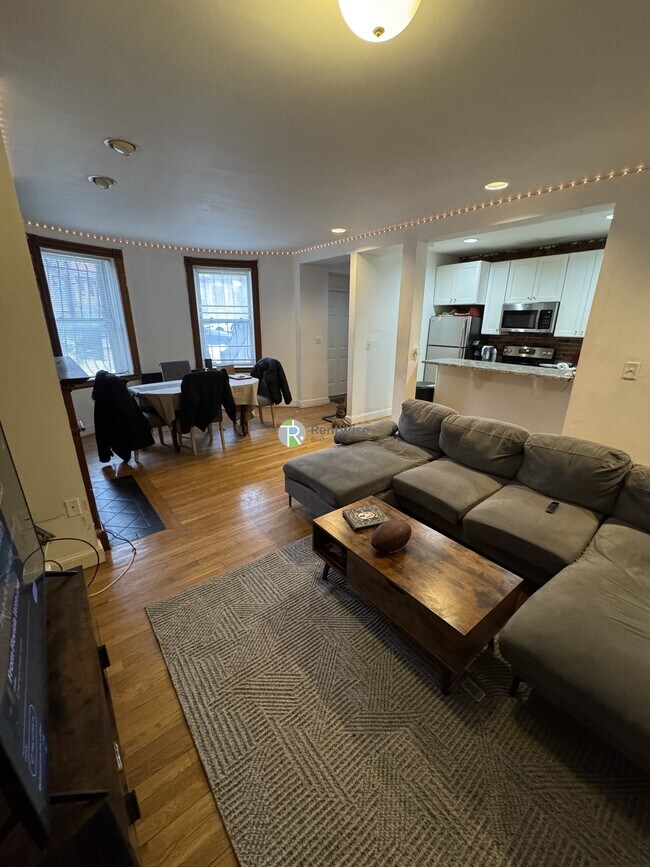 Building Photo - 480 Massachusetts Ave