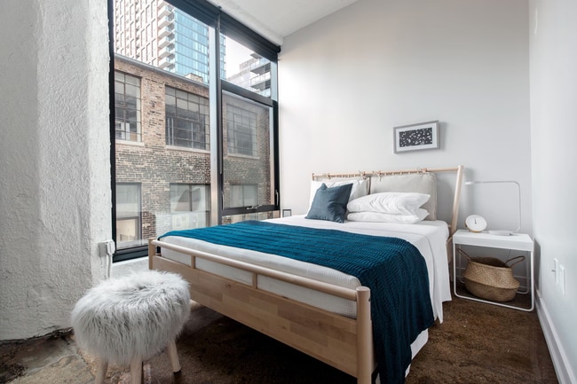 Building Photo - 154 W Erie St