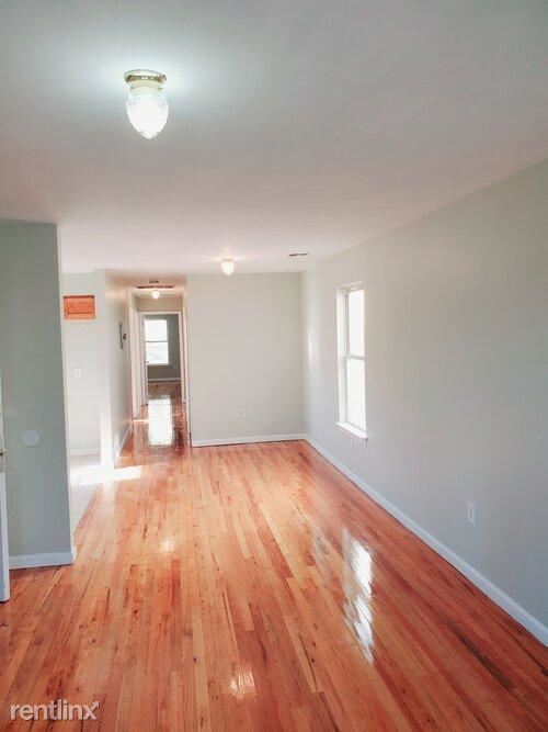 Building Photo - 3 br, 2 bath  - 509 S 19th St