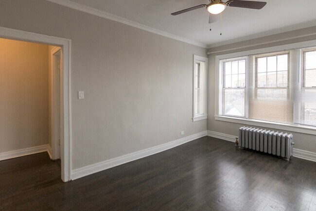 Building Photo - 3126 W Eddy St