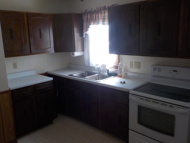 Foto del edificio - 1031 Moss Cir